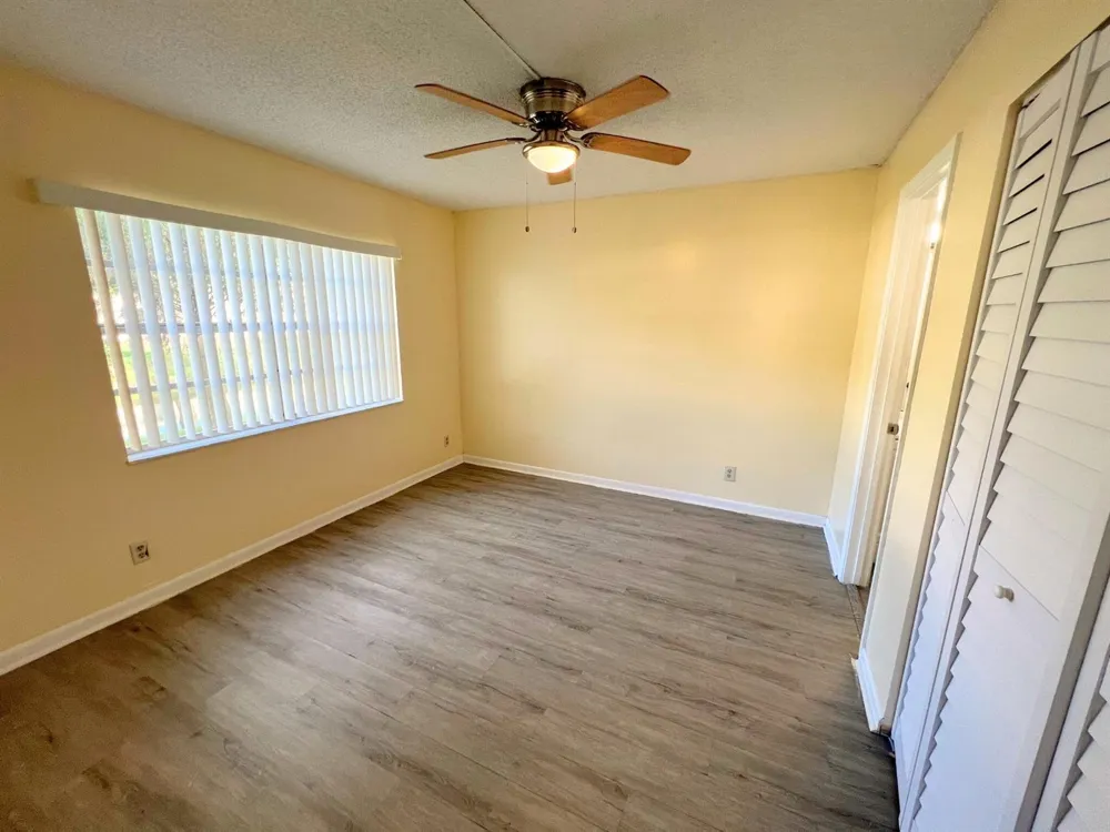 843 Twin Lakes Drive #30B Coral Springs, FL 33071