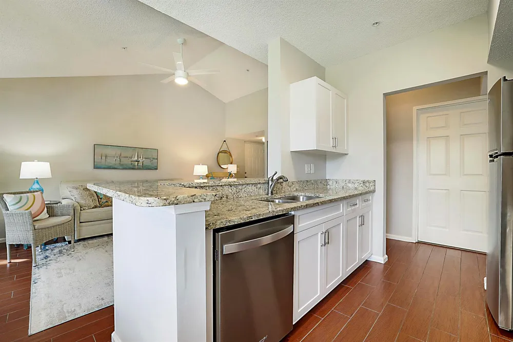 272 VILLAGE BOULEVARD #7212 Tequesta, FL 33469