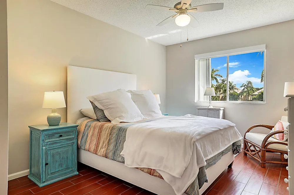 272 VILLAGE BOULEVARD #7212 Tequesta, FL 33469
