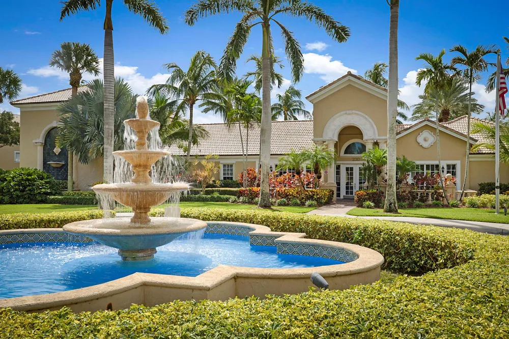 272 VILLAGE BOULEVARD #7212 Tequesta, FL 33469