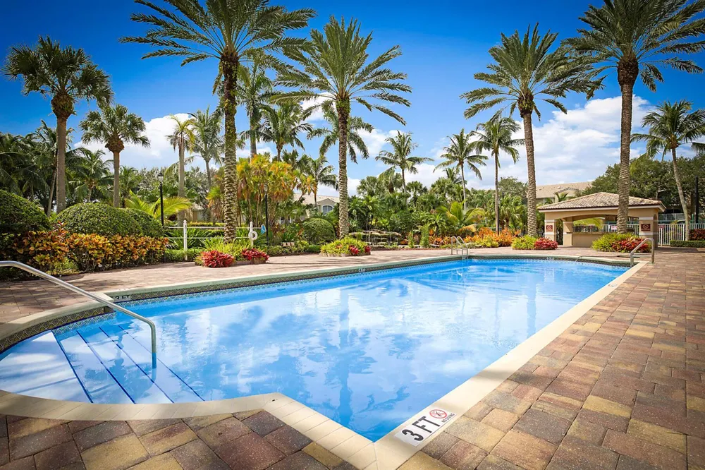 272 VILLAGE BOULEVARD #7212 Tequesta, FL 33469