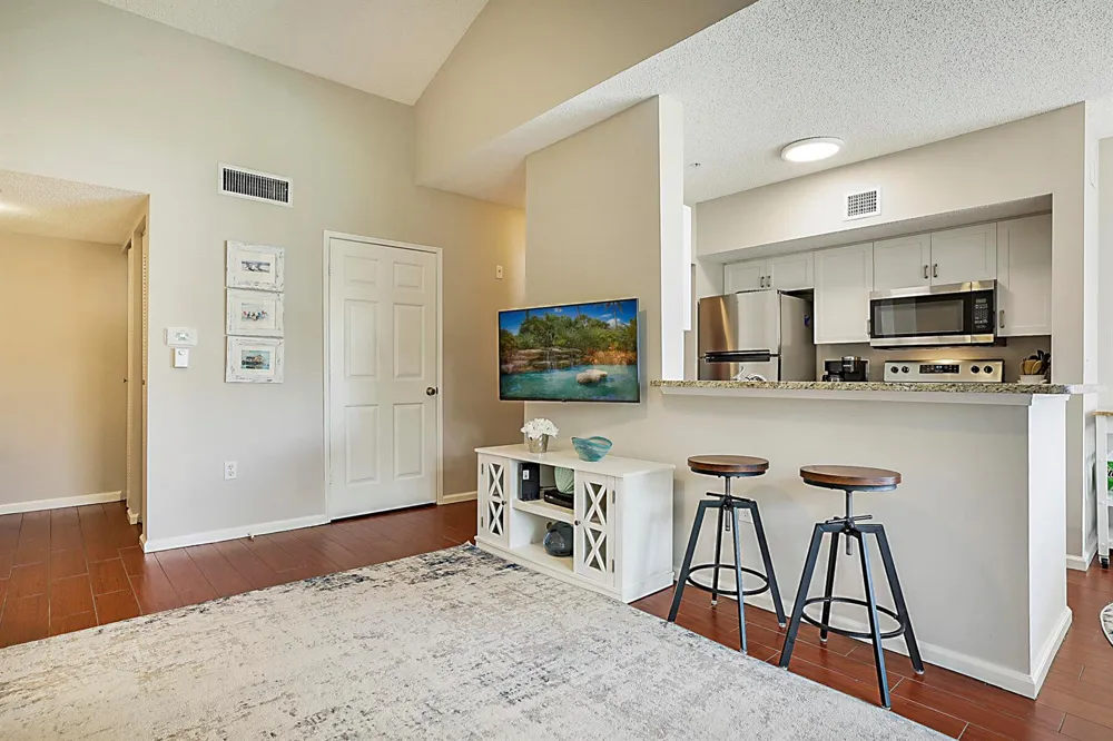 272 VILLAGE BOULEVARD #7212 Tequesta, FL 33469