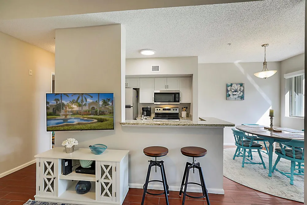 272 VILLAGE BOULEVARD #7212 Tequesta, FL 33469