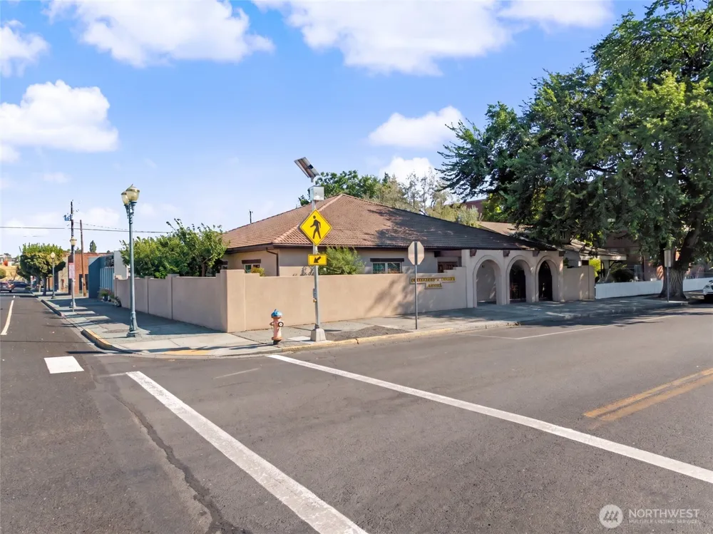 56 C STREET NW Ephrata, WA 98823