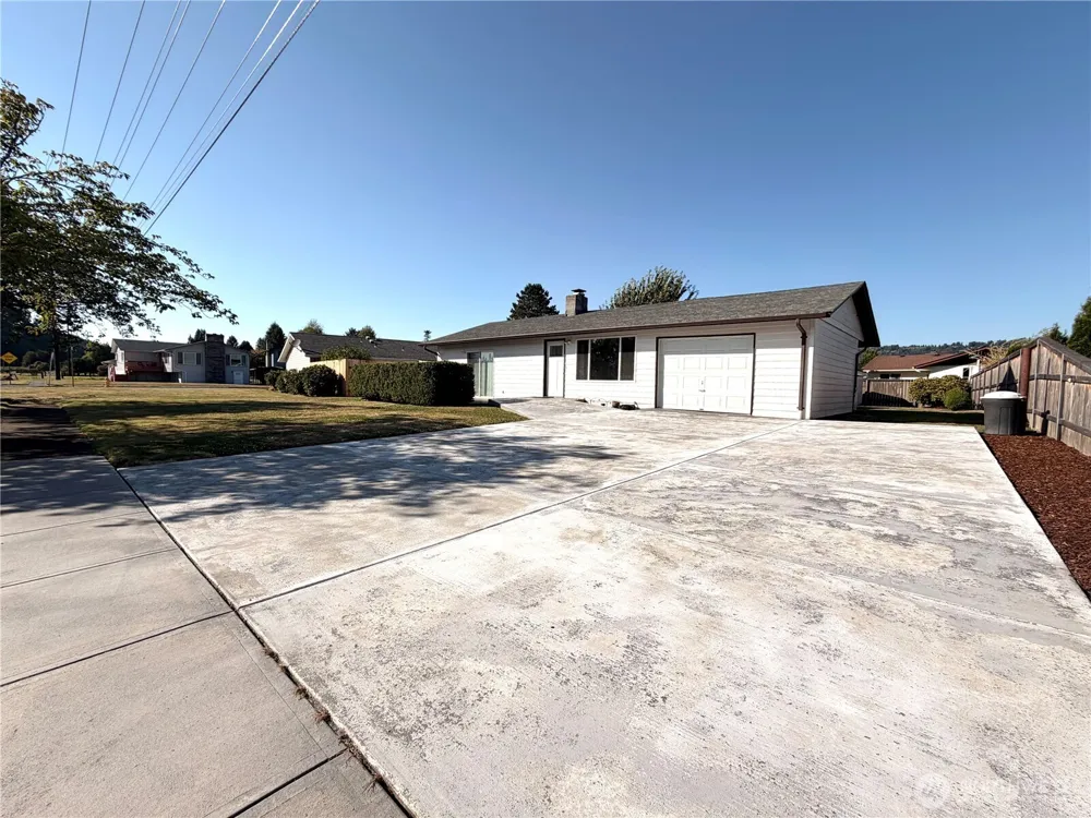 3430 Olive Way Longview, WA 98632