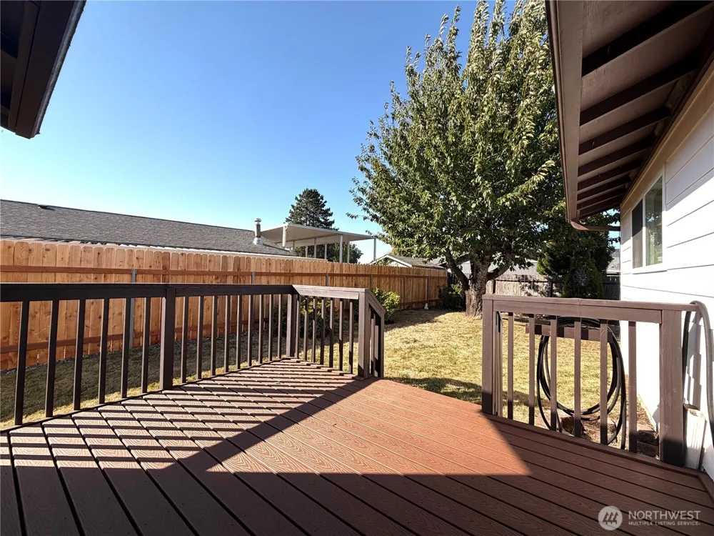 3430 Olive Way Longview, WA 98632
