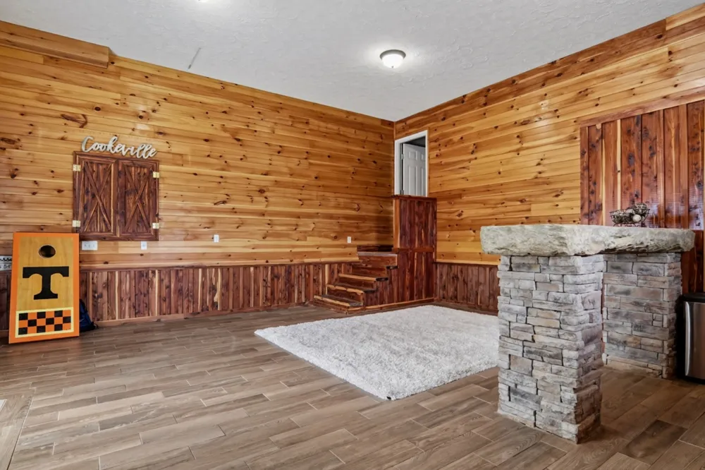 547 Martin Ridge Ln Gainesboro, TN 38562