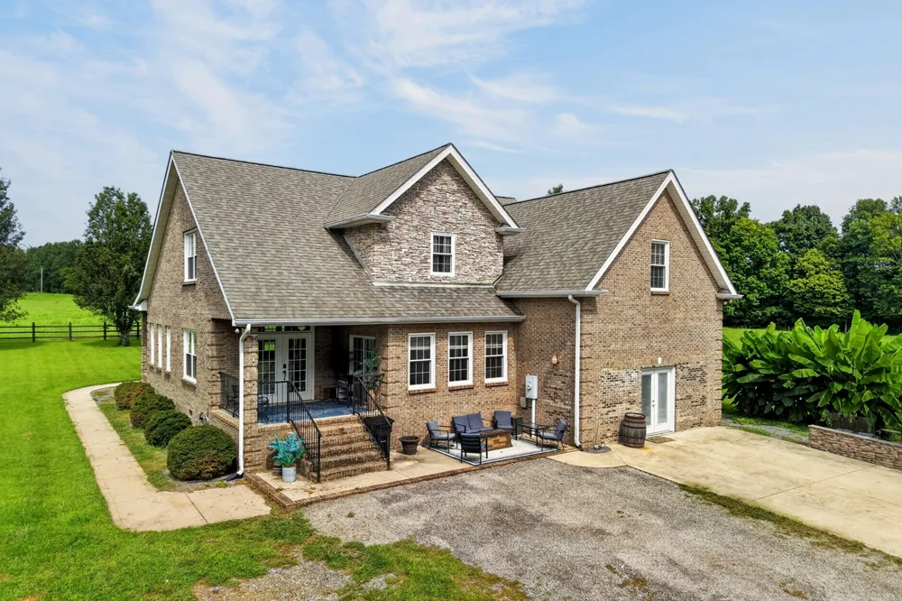 547 Martin Ridge Ln Gainesboro, TN 38562