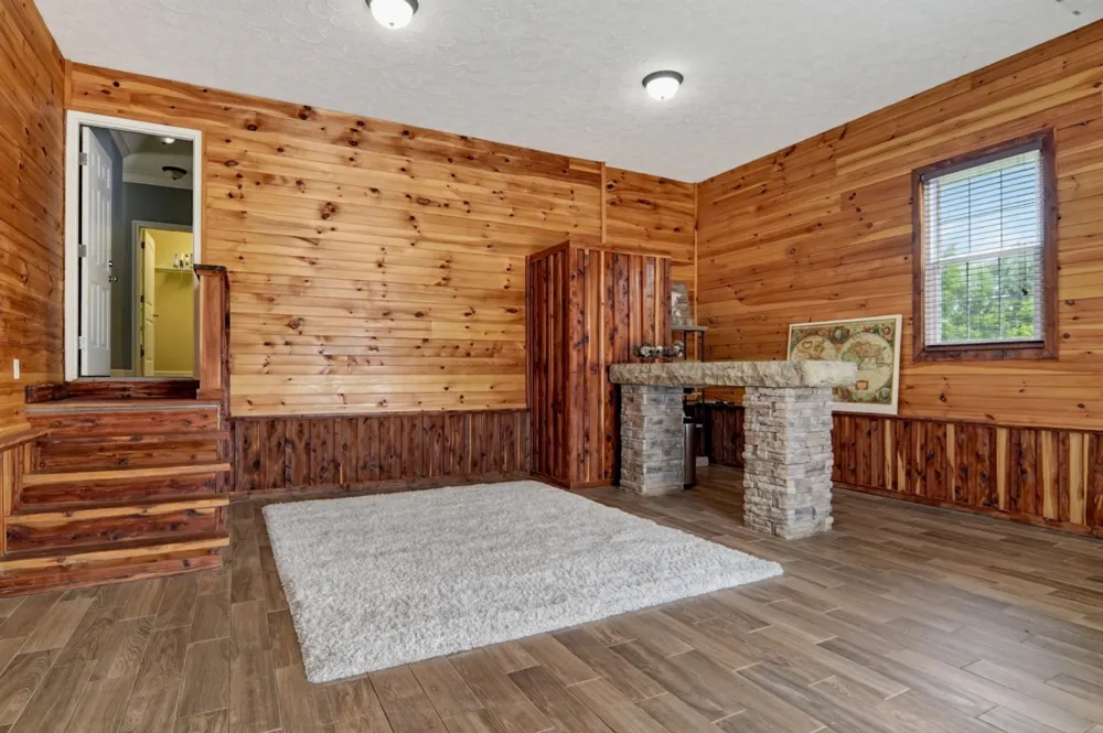 547 Martin Ridge Ln Gainesboro, TN 38562