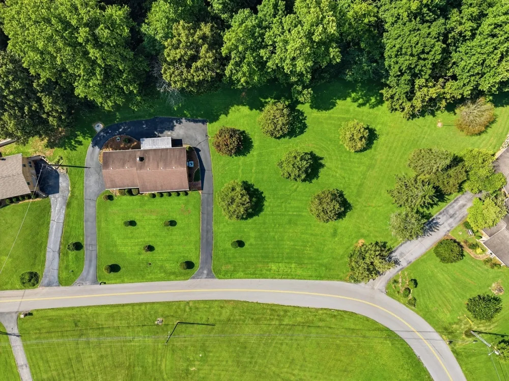 412 Freedom Trl Sparta, TN 38583