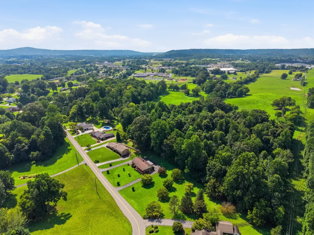 412 Freedom Trl Sparta, TN 38583