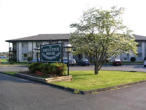 613 Hillsboro Rd #C27