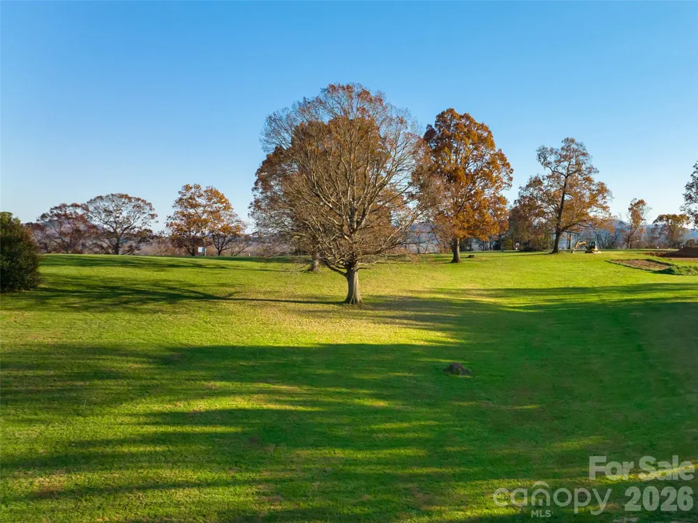 207 Soapstone Trail #70 Mills River, NC 28759