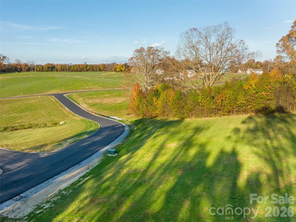 207 Soapstone Trail #70 Mills River, NC 28759
