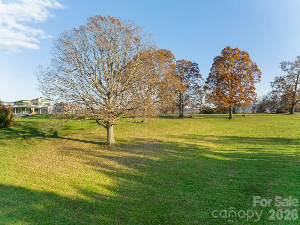 207 Soapstone Trail #70 Mills River, NC 28759