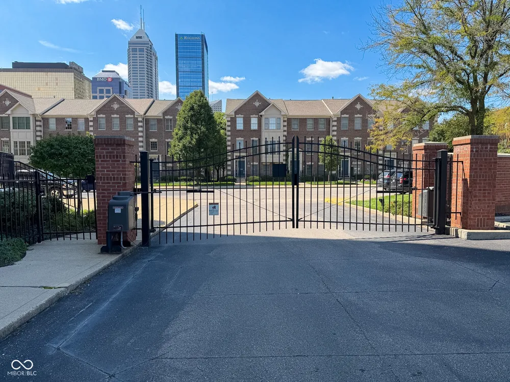 225 New Jersey Street #26 Indianapolis, IN 46204