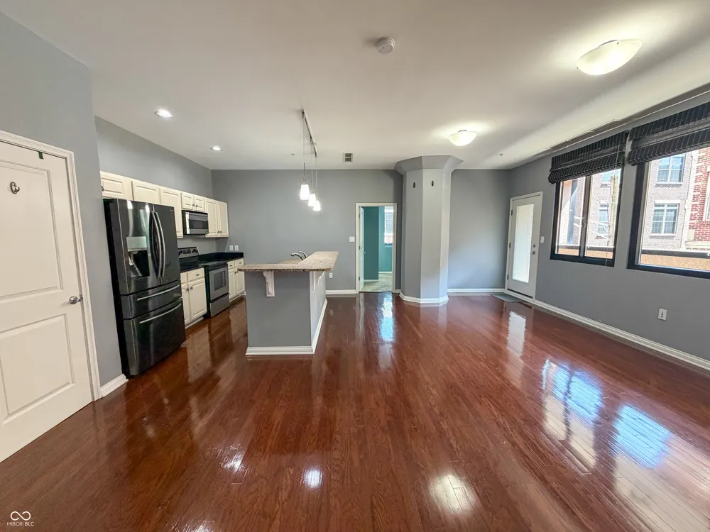 225 New Jersey Street #26 Indianapolis, IN 46204