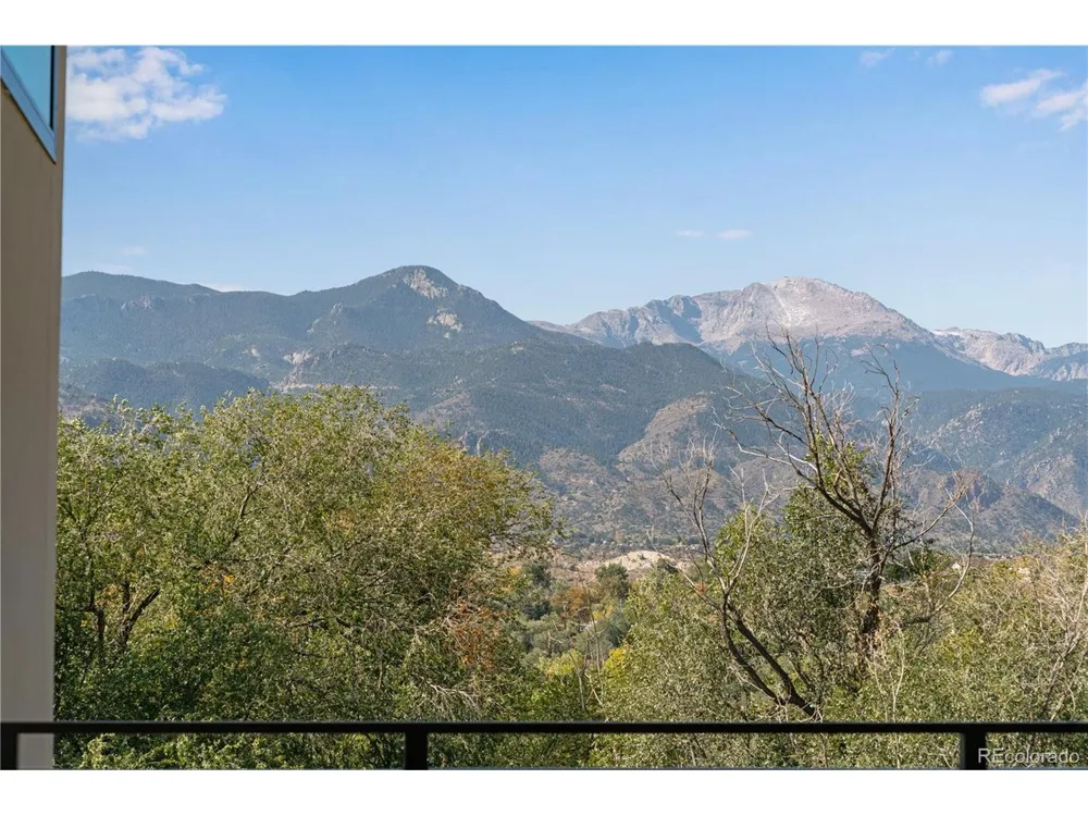2260 Glenn Street Colorado Springs, CO 80904