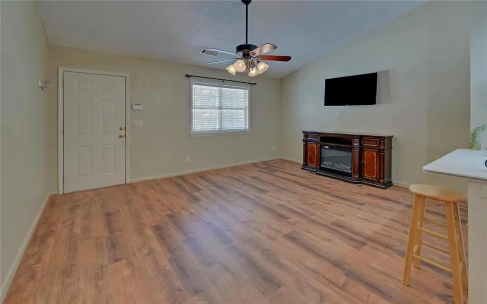 2947 Florence Drive Gainesville, GA 30504