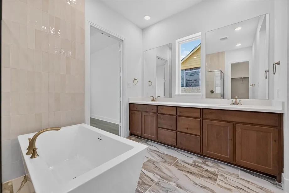1432 Potenza Road Fate, TX 75087