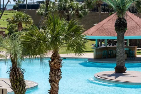 9520 Seawall Boulevard #143