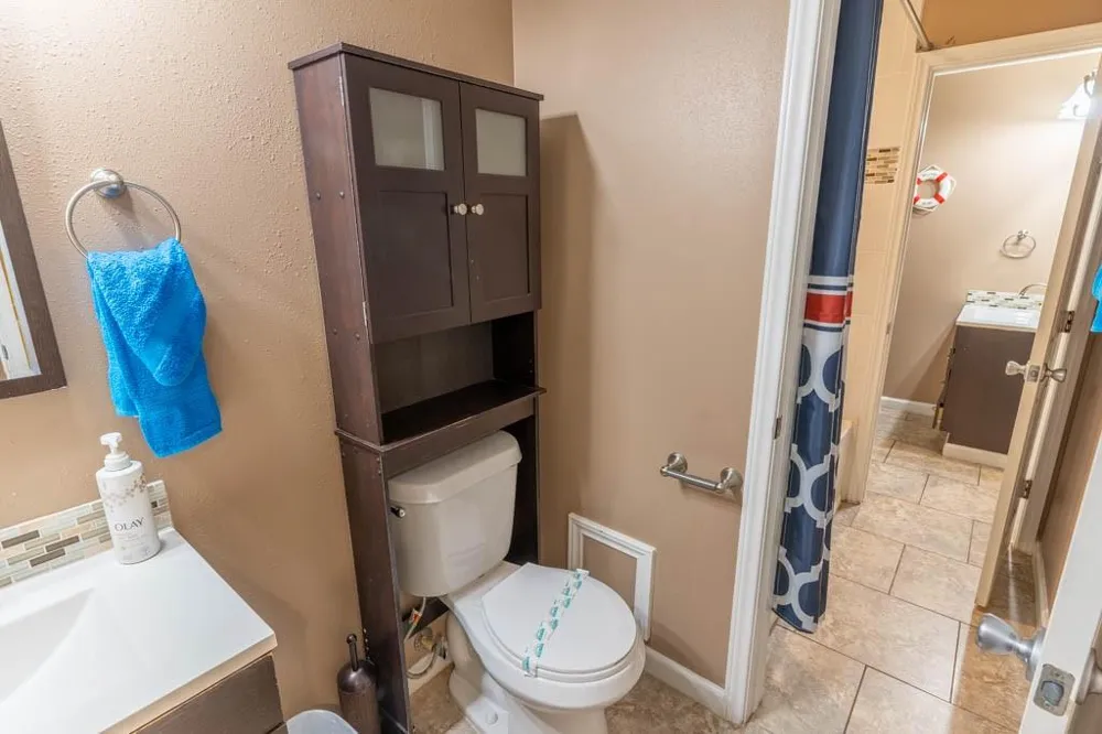 9520 Seawall Boulevard #143 Galveston, TX 77554