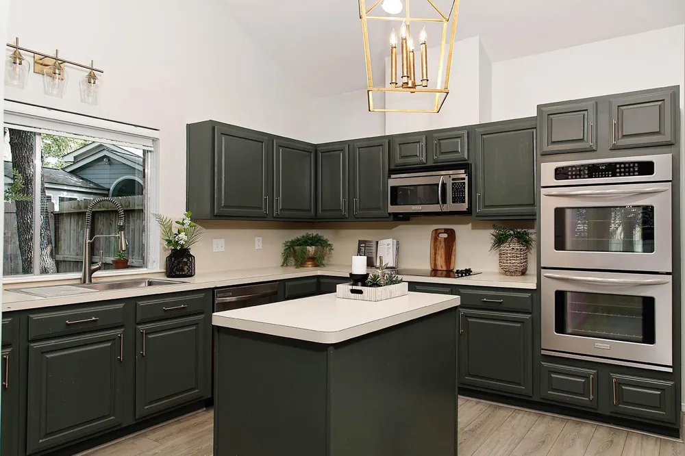 26 Southfork Pines Place The Woodlands, TX 77381