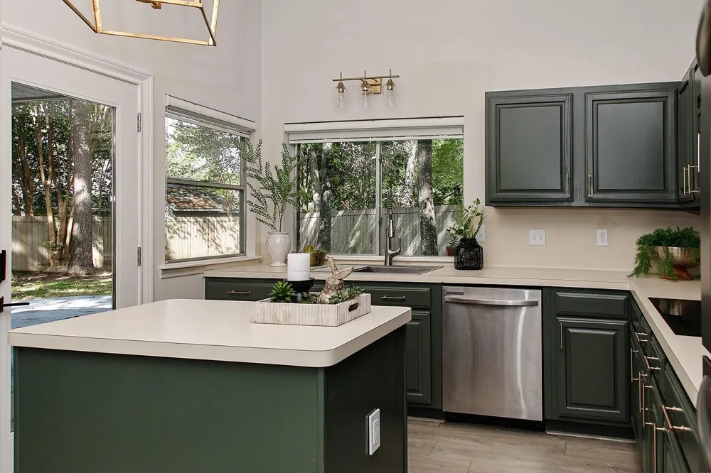 26 Southfork Pines Place The Woodlands, TX 77381