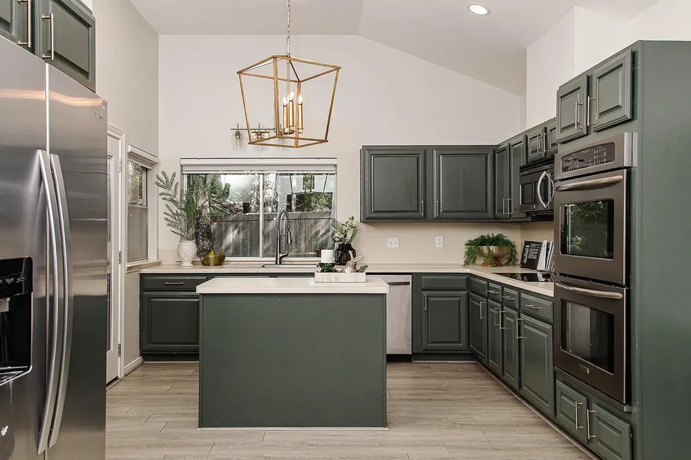 26 Southfork Pines Place The Woodlands, TX 77381