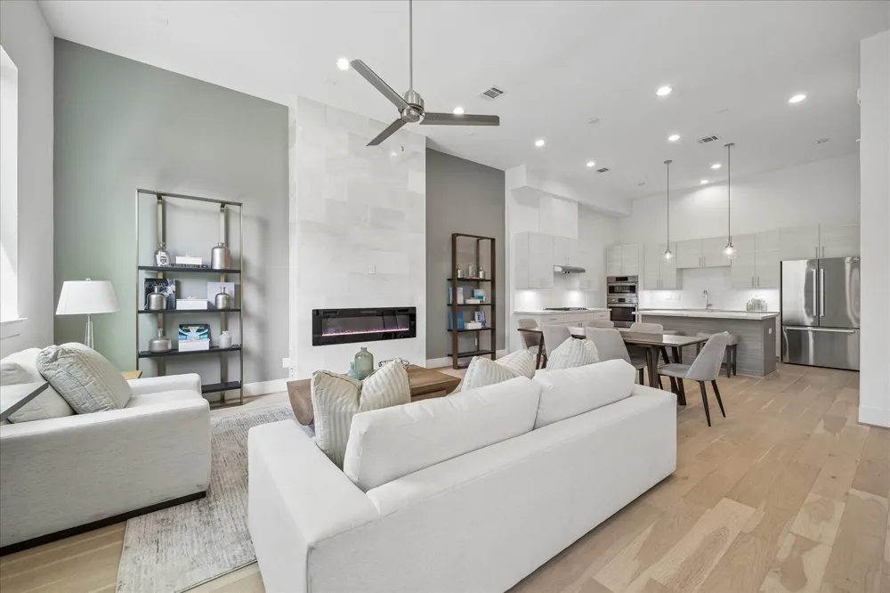 3407 Robin Rose Lane Houston, TX 77080