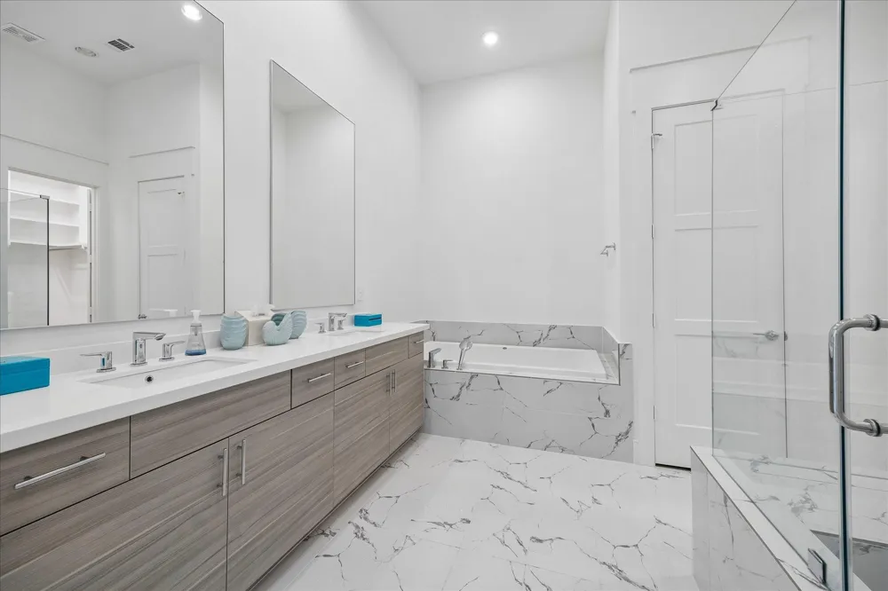 3407 Robin Rose Lane Houston, TX 77080