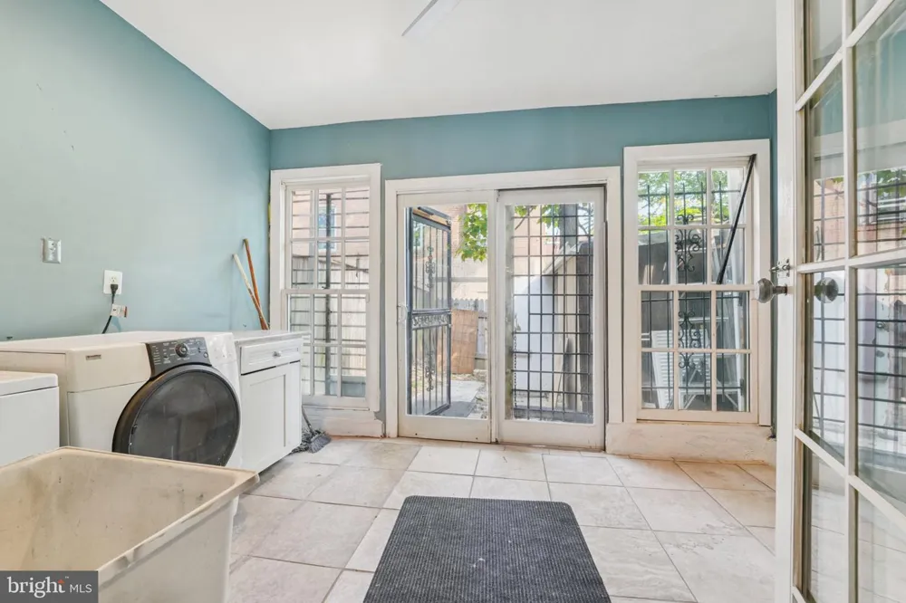 2140 WILKENS AVENUE Baltimore, MD 21223