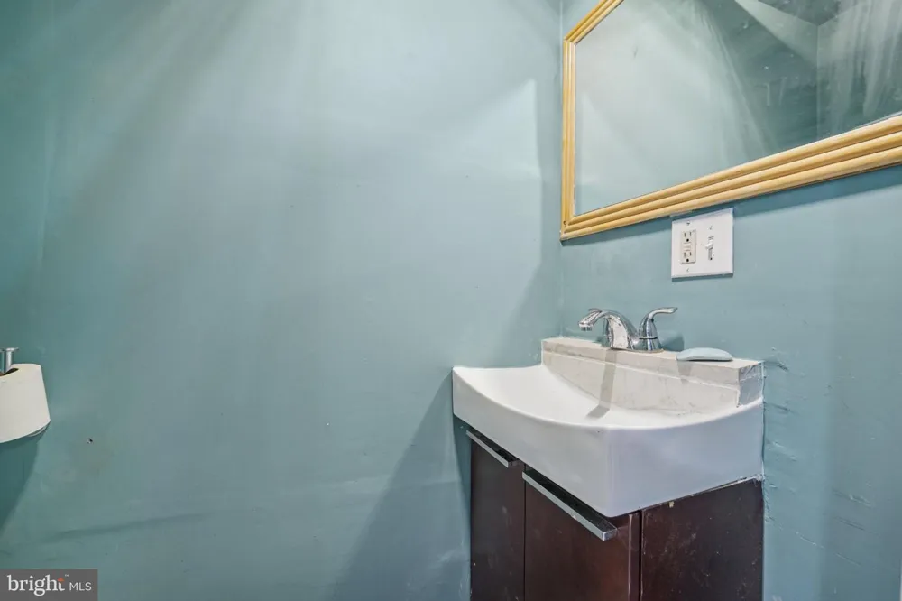 2140 WILKENS AVENUE Baltimore, MD 21223