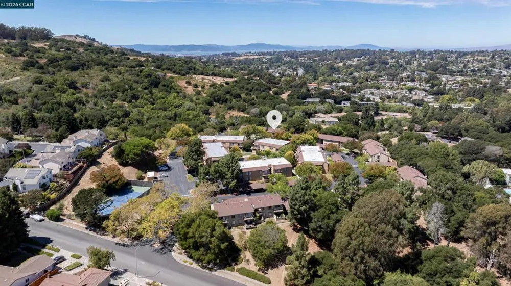 5318 Ridgeview Cir #5 El Sobrante, CA 94803