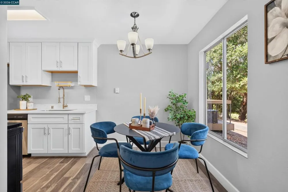 5318 Ridgeview Cir #5 El Sobrante, CA 94803