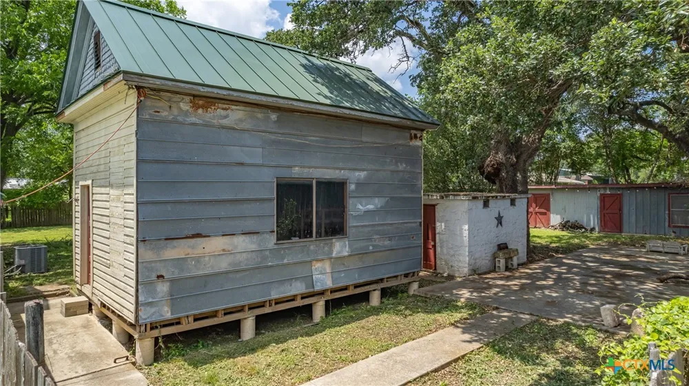 1790 Sattler Road New Braunfels, TX 78132
