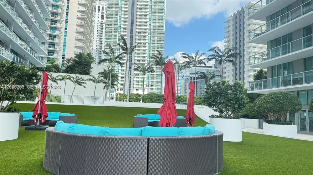 1111 SW 1st Ave #2721-N Miami, FL 33130