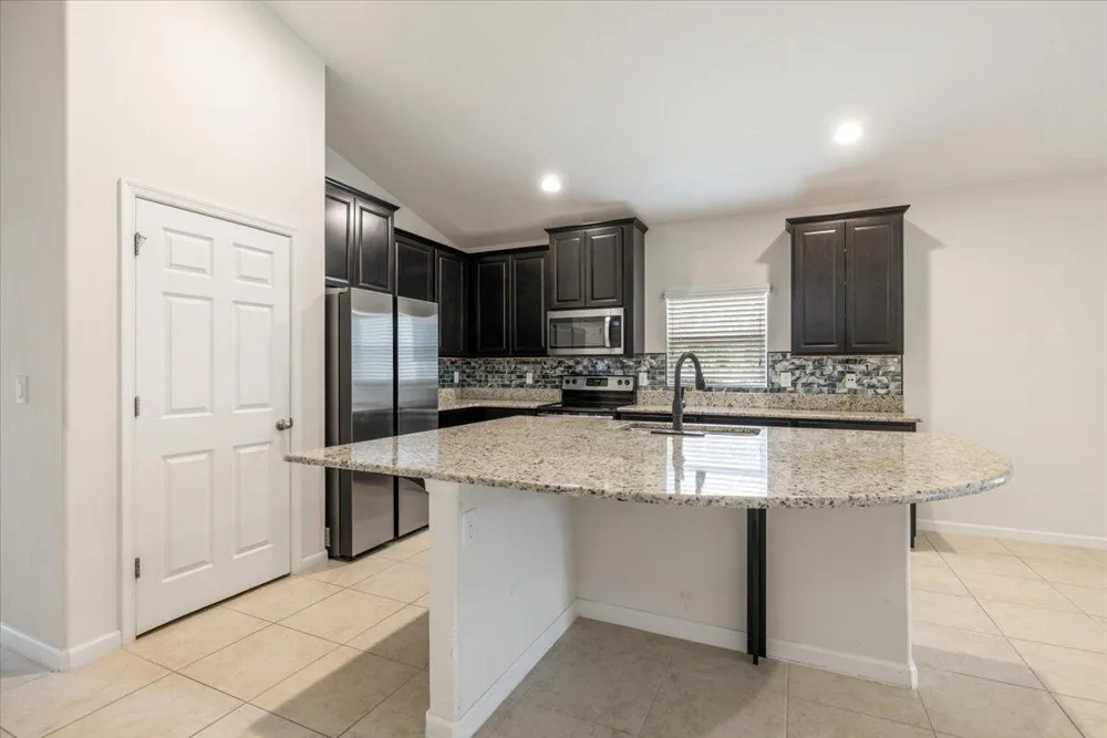 760 22ND AVENUE Vero Beach, FL 32962