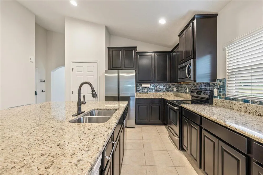 760 22ND AVENUE Vero Beach, FL 32962
