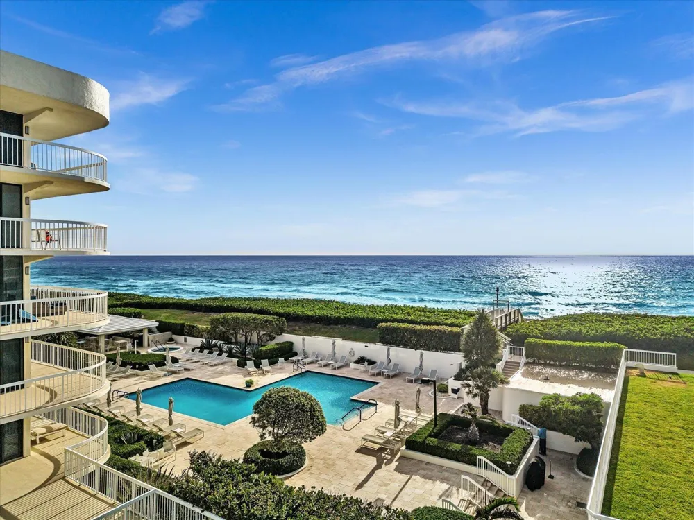 3300 S Ocean Boulevard #108S Palm Beach, FL 33480