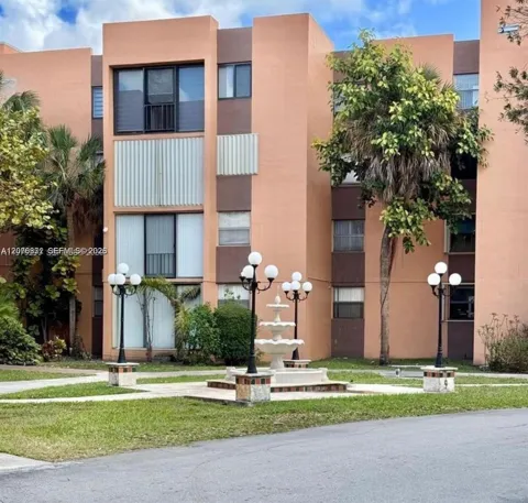 9400 W Flagler St #309