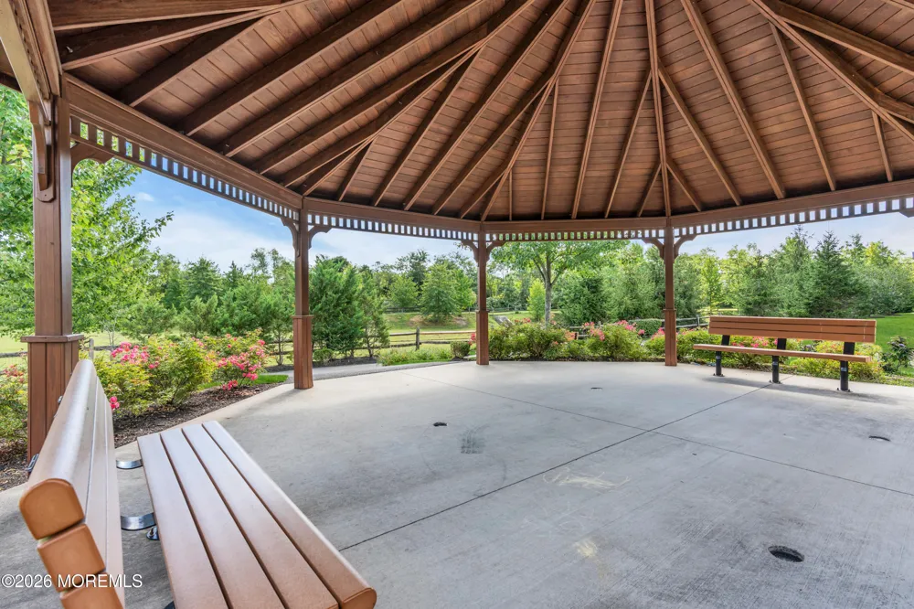 33 Jake Drive Tinton Falls, NJ 07712