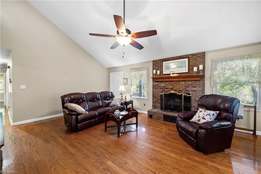 5737 Polaris Court Pfafftown, NC 27040