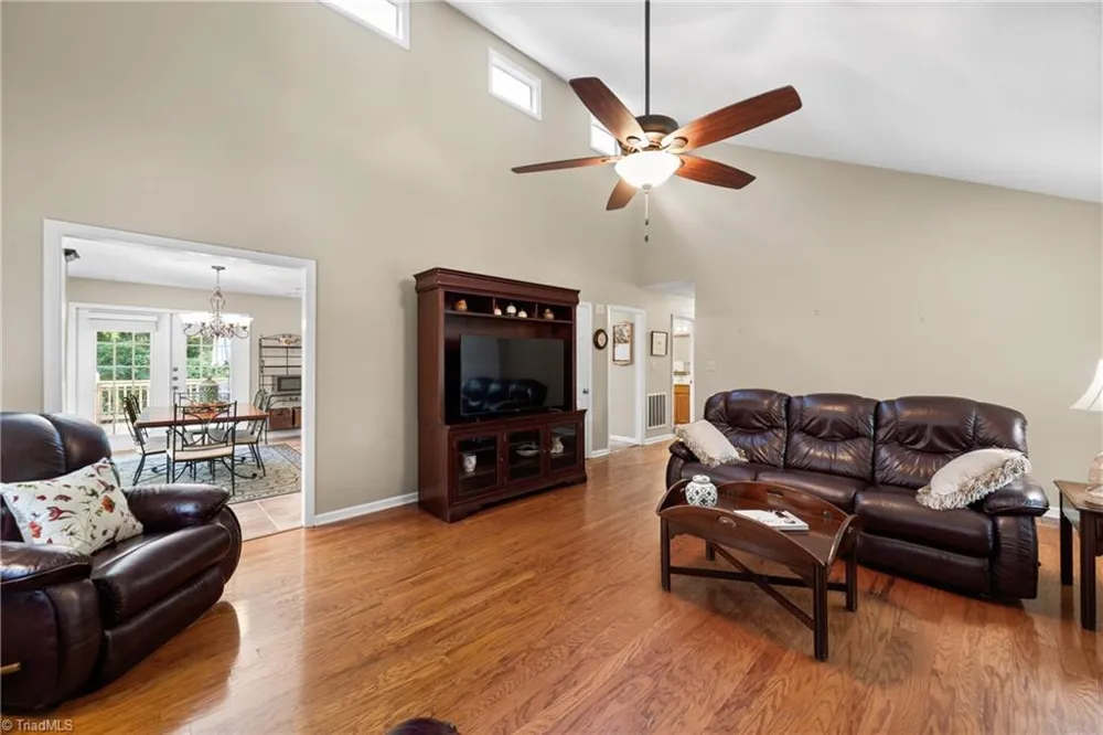 5737 Polaris Court Pfafftown, NC 27040
