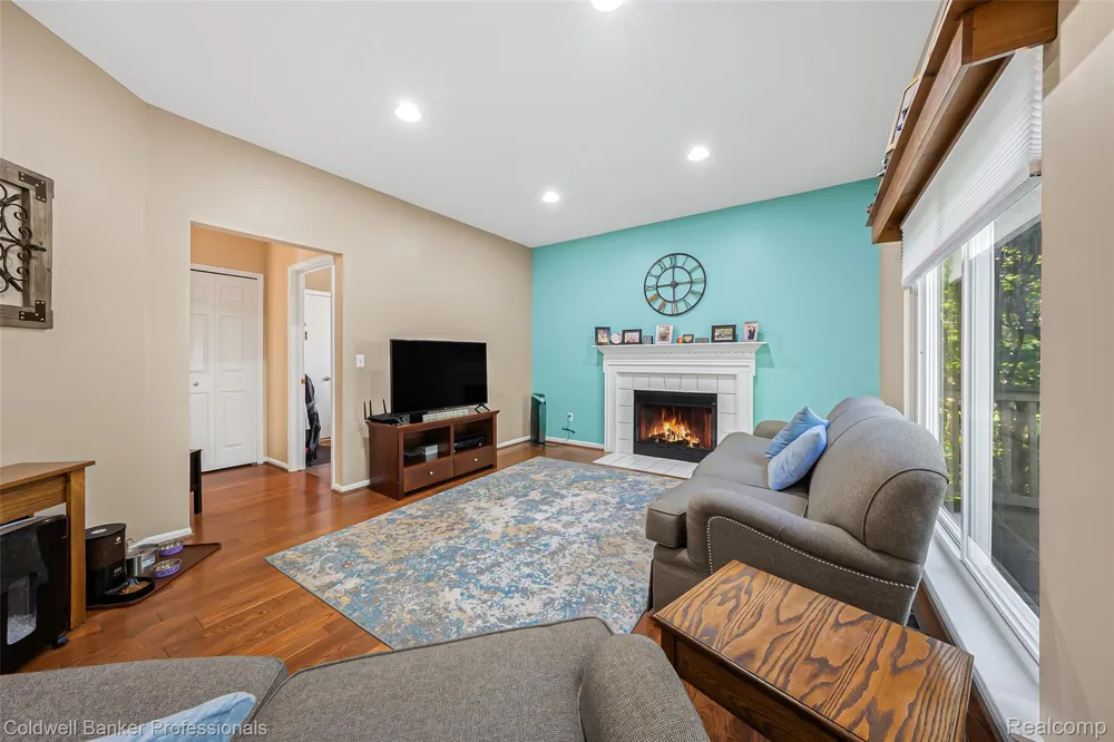 1170 Quail Ridge Drive Oxford Charter Township, MI 48371