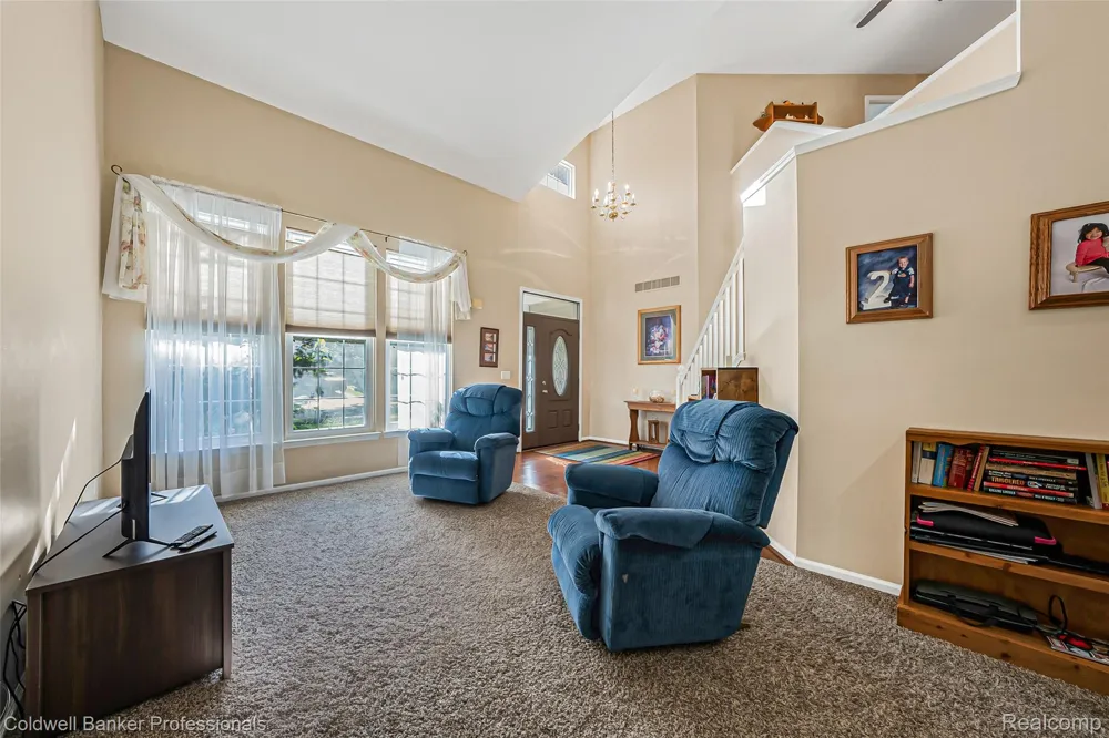 1170 Quail Ridge Drive Oxford Charter Township, MI 48371