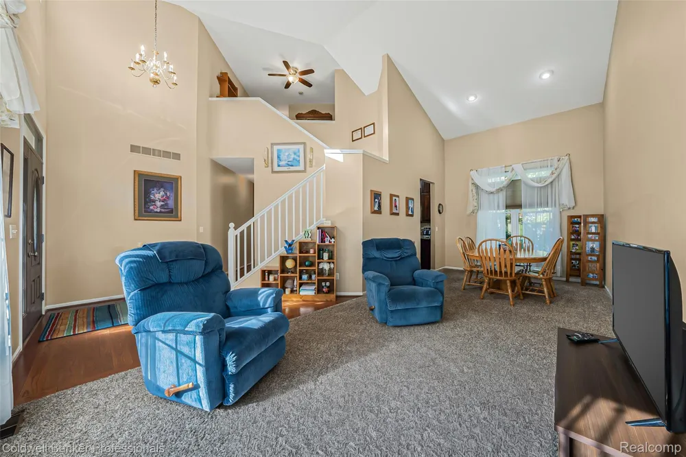 1170 Quail Ridge Drive Oxford Charter Township, MI 48371