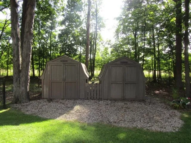 1945 Maplewood Court Caledonia Charter Township, MI 48867