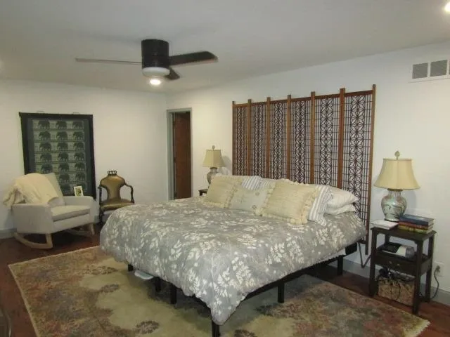 1945 Maplewood Court Caledonia Charter Township, MI 48867
