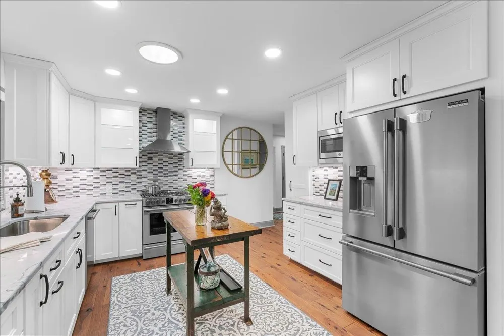 1945 Maplewood Court Caledonia Charter Township, MI 48867